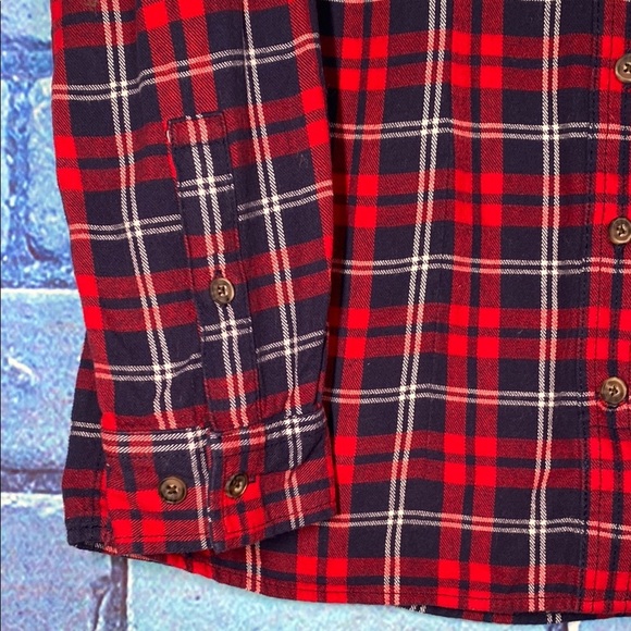 Duluth Classic Red Navy Plaid Men's Shirt Button Down Size XS - Picture 3 of 7